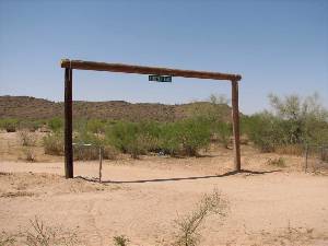 Gateway to The Tails of Tonopah